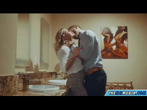 ❤️ Kad te prsata plavuša zavede u javnom zahodu ☑ Jebeni video na hr.pornpictureshq.ru ❌❤